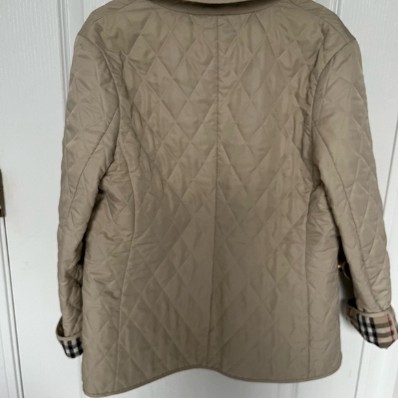 Tan Burberry Quilted Jacket Size M - Picture 4 of 13